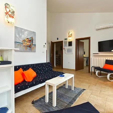 Apartment Fuer 2 Personen Ca 41 Qm In Barbariga, Istrien Istrische Riviera